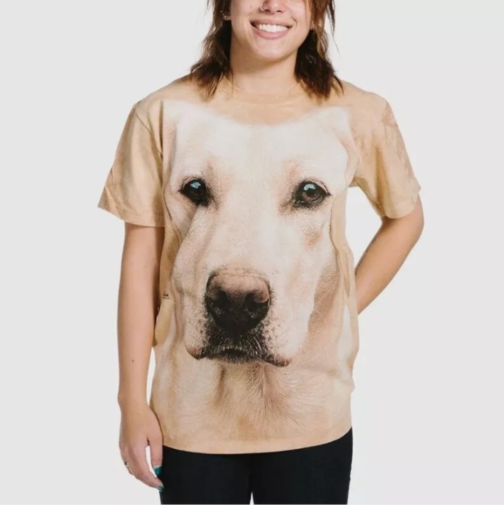 The Mountain Yellow Lab Face Golden Labrador Retriever Dog Cotton T-Shirt